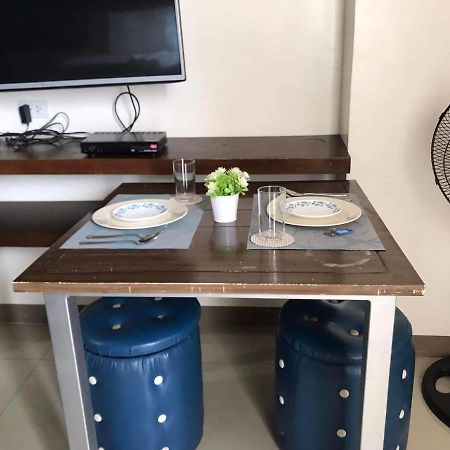 Mabolo Garden Flat A7 Near Ayala Mall Appartement Cebu Buitenkant foto