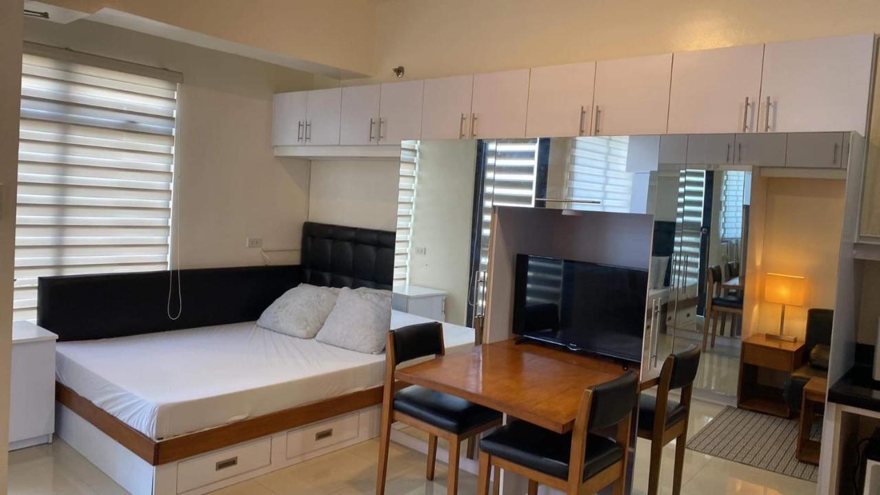 Mabolo Garden Flat A7 Near Ayala Mall Appartement Cebu Buitenkant foto