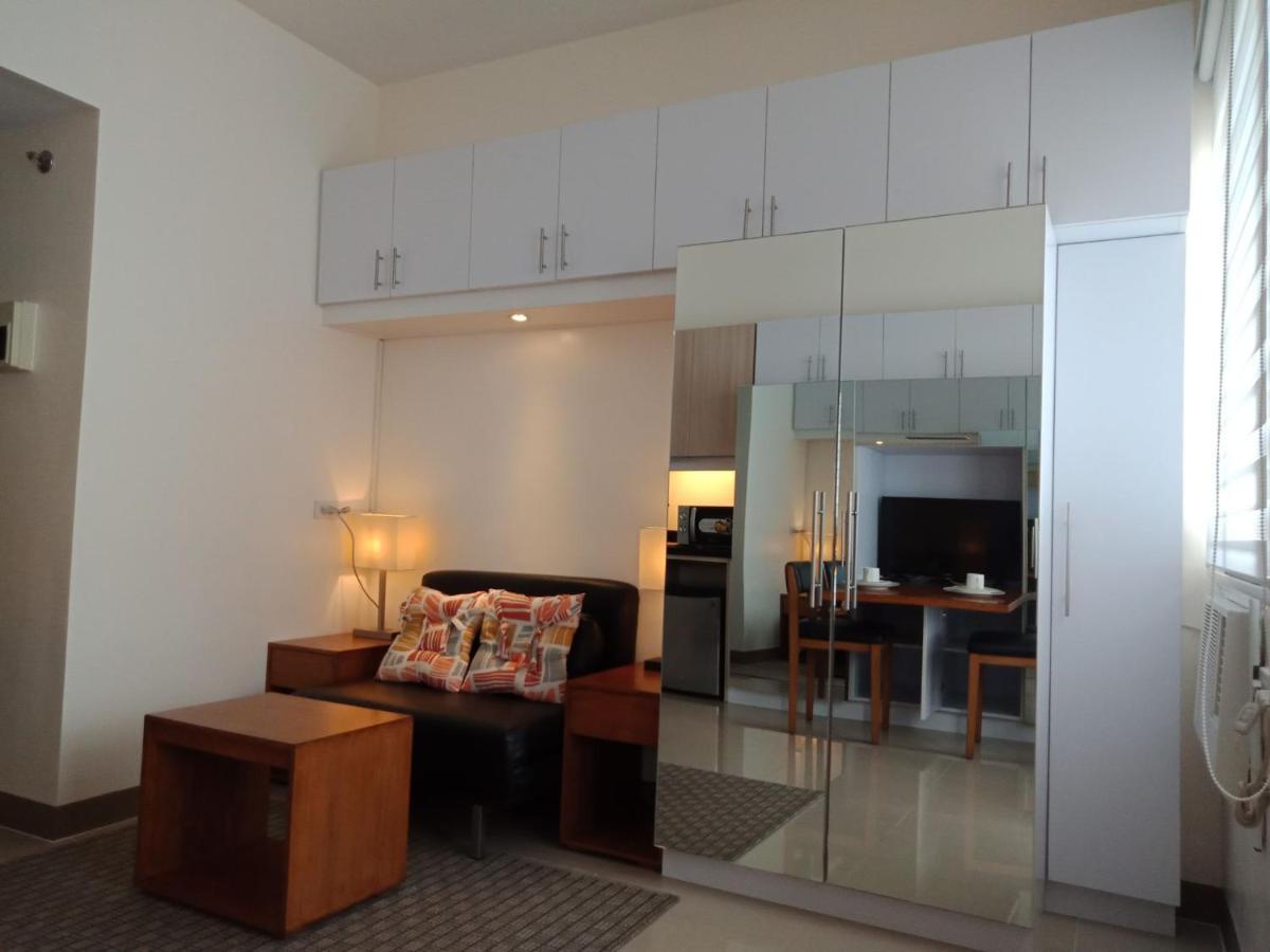 Mabolo Garden Flat A7 Near Ayala Mall Appartement Cebu Buitenkant foto