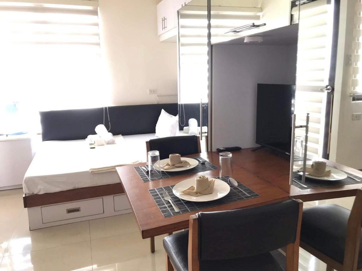 Mabolo Garden Flat A7 Near Ayala Mall Appartement Cebu Buitenkant foto