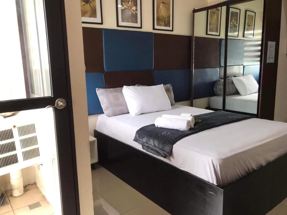 Mabolo Garden Flat A7 Near Ayala Mall Appartement Cebu Buitenkant foto