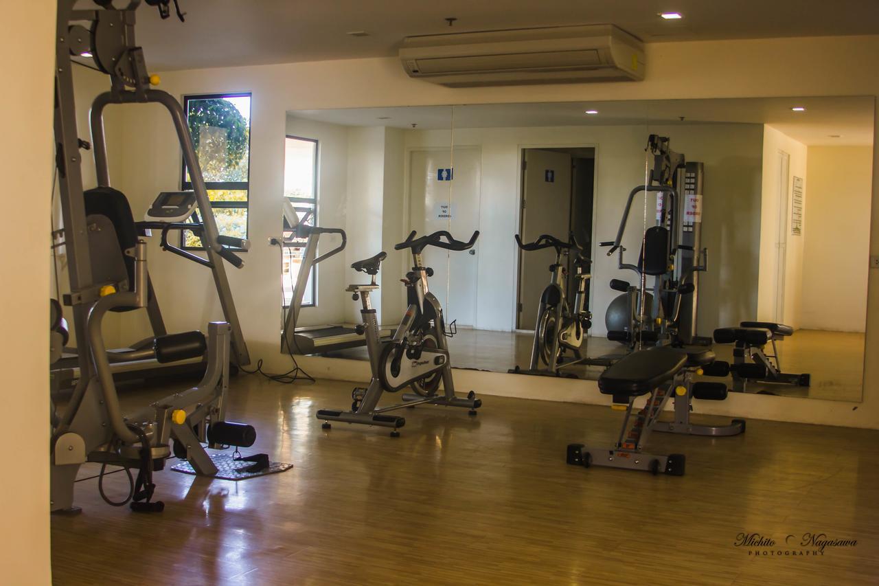 Mabolo Garden Flat A7 Near Ayala Mall Appartement Cebu Buitenkant foto