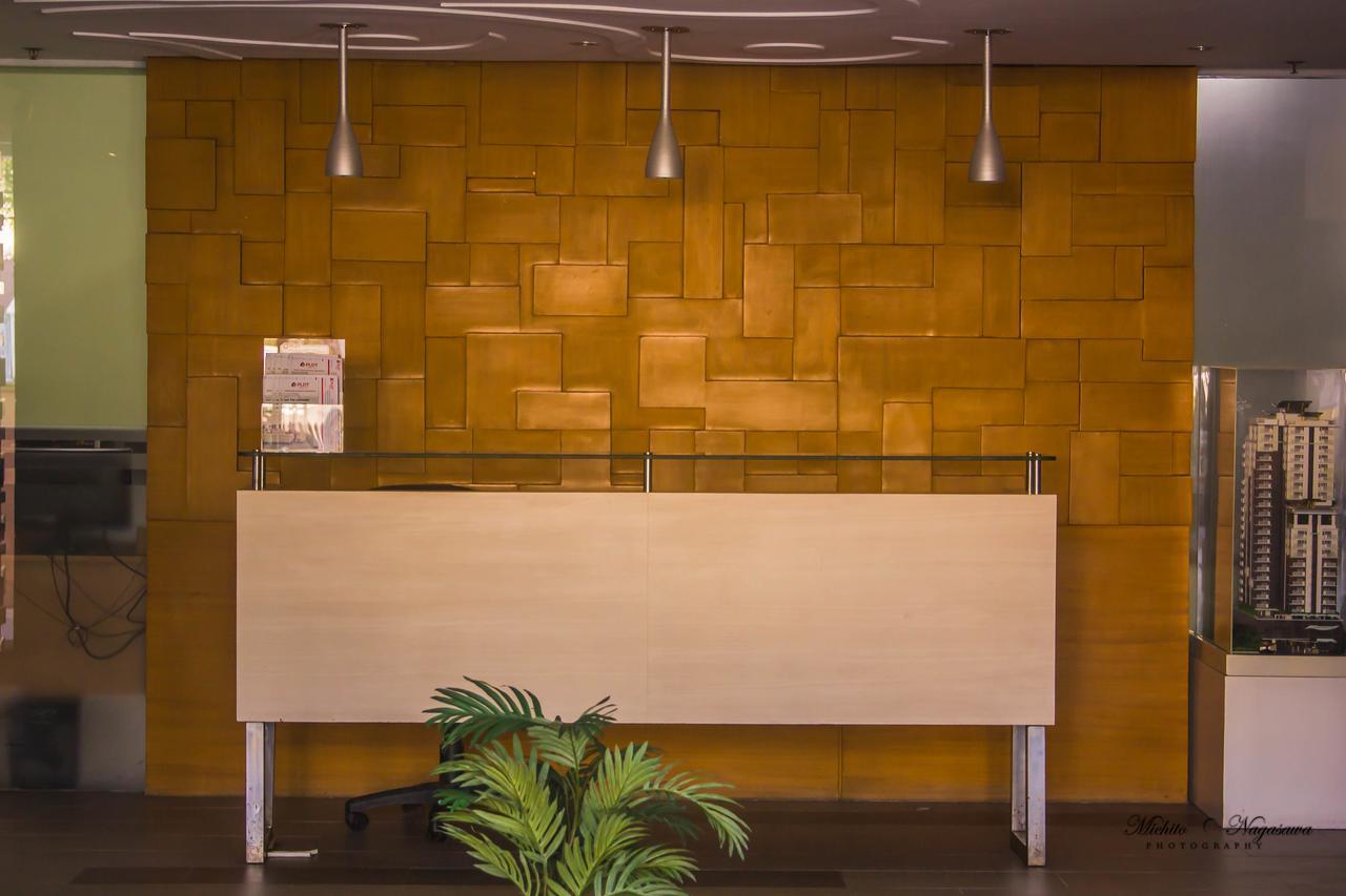 Mabolo Garden Flat A7 Near Ayala Mall Appartement Cebu Buitenkant foto