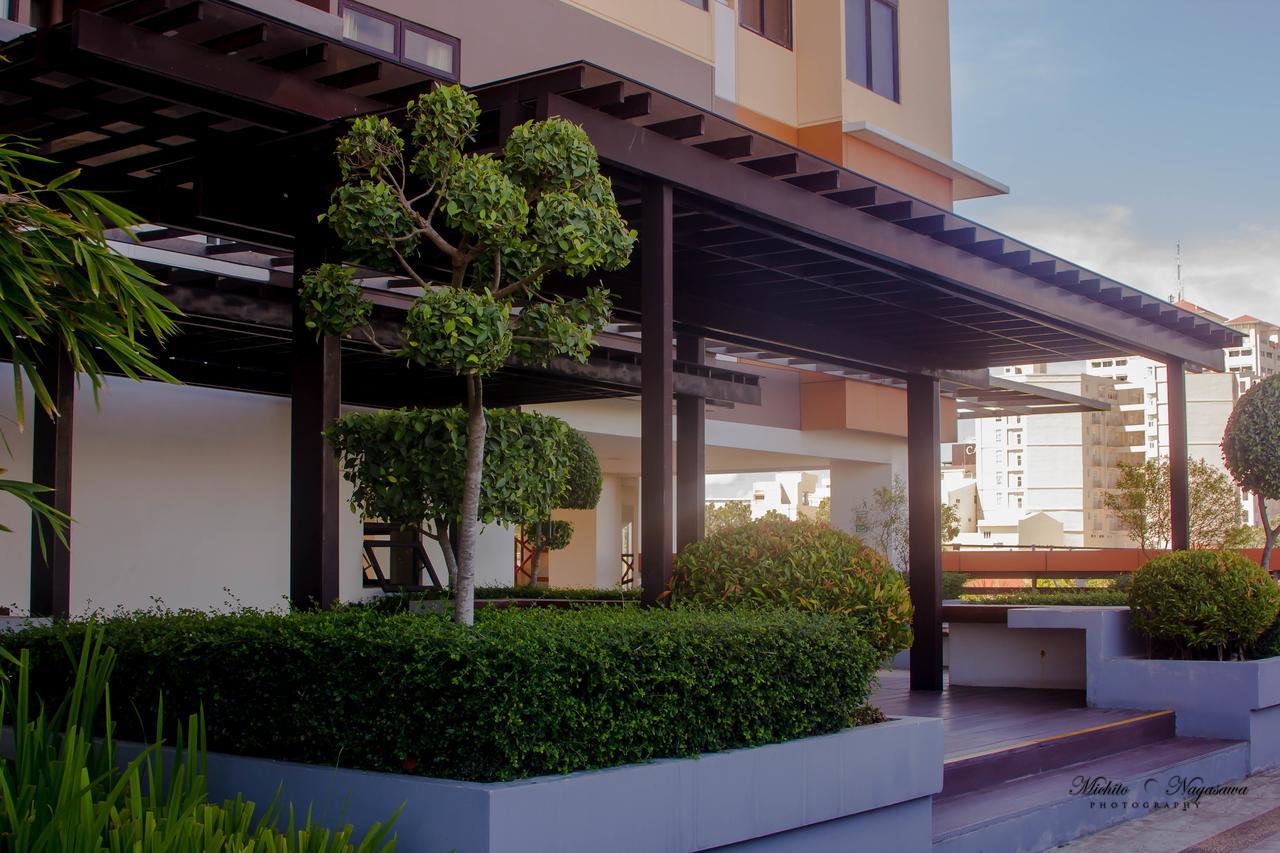Mabolo Garden Flat A7 Near Ayala Mall Appartement Cebu Buitenkant foto