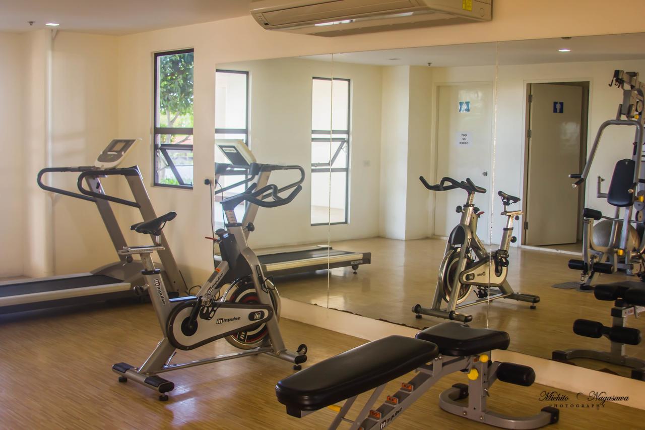 Mabolo Garden Flat A7 Near Ayala Mall Appartement Cebu Buitenkant foto